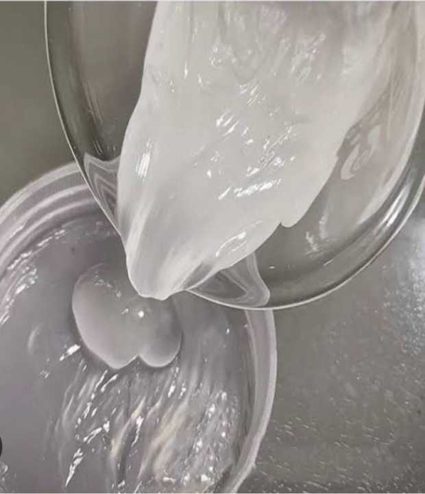 "Premium%20Shampoo%20Base%20250ML:%20Create%20Custom%20Formulations%20with%20Salon-Quality%20Ingredients%20for%20Every%20Hair%20Type"%20-%20Image%202