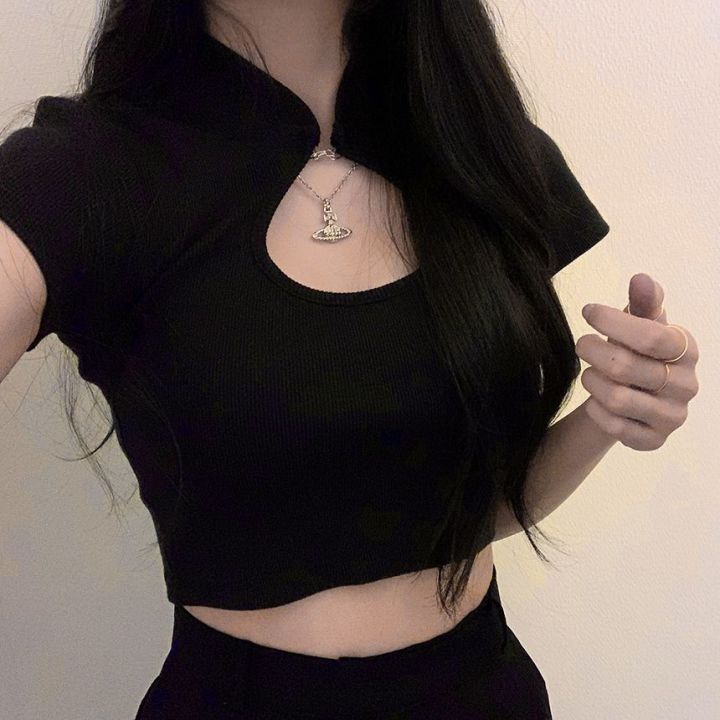 Niche Chinese style slim-fitting hot girl short top 2024 spring busty and tight-fitting navel-baring short-sleeved T-shirt for women