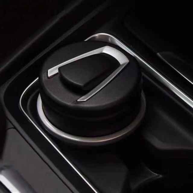 Portable%20LED%20Smoke%20Car%20Ashtray%20with%20Holder,%20Automatic%20Light%20Indicator,%20Flame%20Retardant%20Cigarette%20Holder%20Box,%20Universal%20Ash%20Tray%20Cup%20for%20Cars,%20Smokeless%20Auto%20Ashtray%20with%20LED%20Light%20%E2%80%93%20Fancy%20Car%20Ashtray%20-%20Image%206