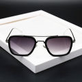 Hero Expedition Iron Man Tony Stark Spider-Man with the same glasses men's sunglasses myopia sunglasses discoloration. 