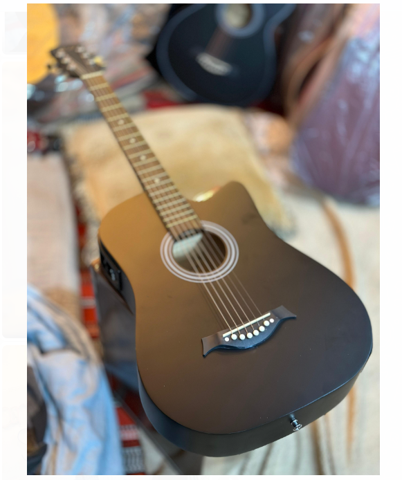 Semi%20Acoustic%20Guitar%20-%20Electric%20+%20Acoustic%20-%20With%20Free%20Accessories%20-%20(%20Rare%20)%20-%20Image%203