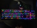Leshp hs328 rgb mechanical gaming keyboard. 