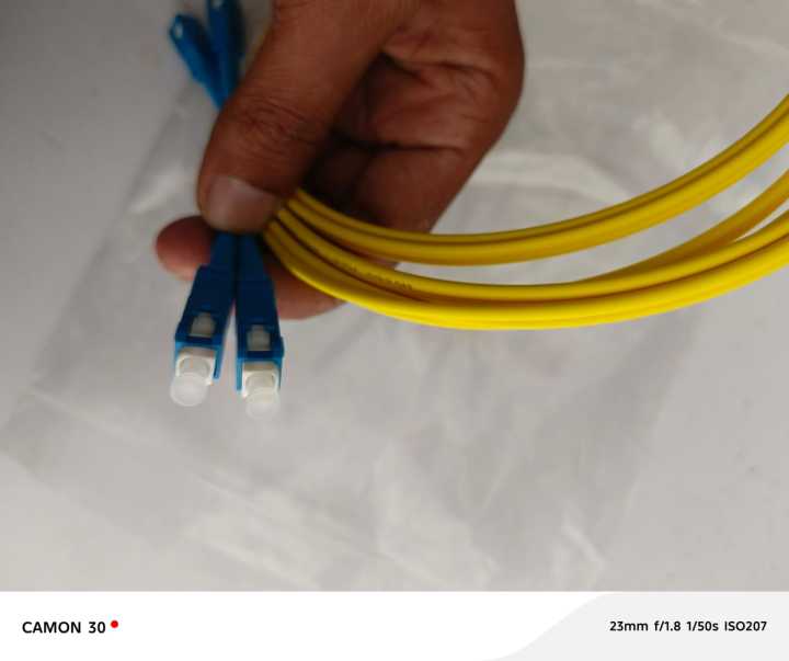New%20design%20jumper%20cable%20patchcord%20and%20pigtail%20patch%20cord%203mm%20fiber%20optic%20patch%20cord%20sc-lc%20-%20Image%207