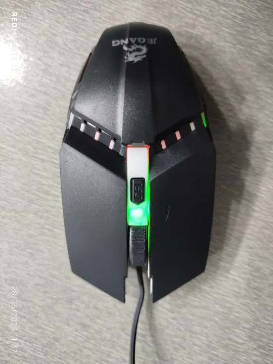 JEQANG%20JM-530%20RGB%20Gaming%20Mouse%20%7C%20Competitive%20Game%20Mouse%20with%20Adjustable%20DPI%20&%20LED%20Lights%20-%20Image%206
