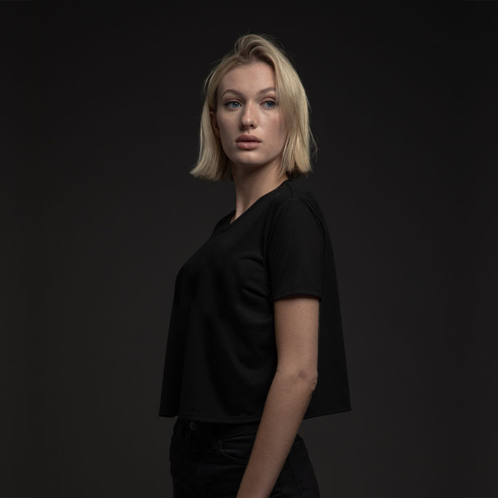 Pack%20Of%202%20Women's%20Black%20Crop%20Top%20T%20Shirt%20-%20Image%204