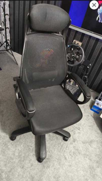 Boss%20B-543%20Aqua%20Mesh%20High%20Back%20Revolving%20Office%20Chair%20-%20Image%207