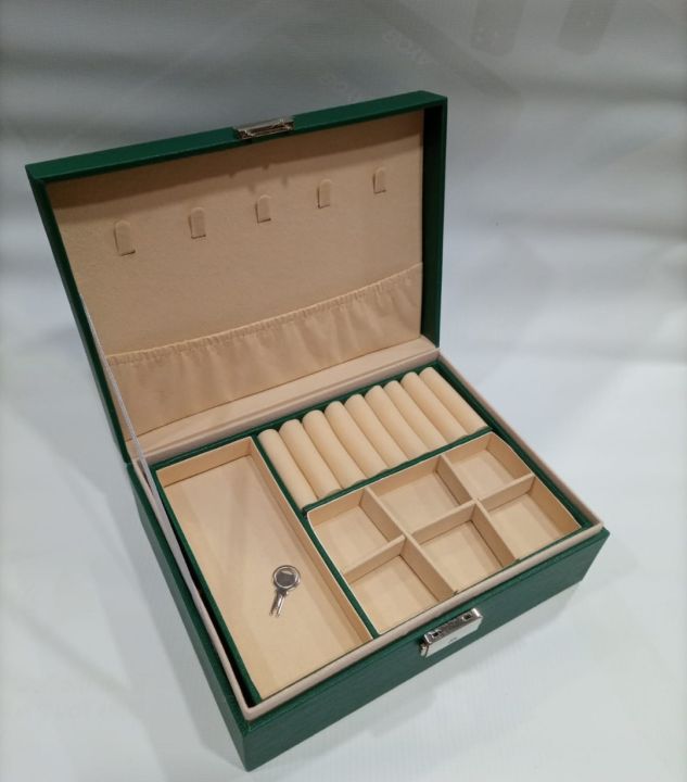 Pu Leather Jewelry Storage Organizer Box with lock key Multifunctional Used Used To Store Rings, Bracelets, Earrings, Necklaces, Synthetic Leather And Velvet, Gifts For Women