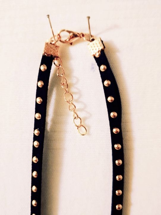Fancy%20Black%20Leather%20String%20Layered%20Choker%20with%20Aesthetic%20Pendant%20-%20Image%203