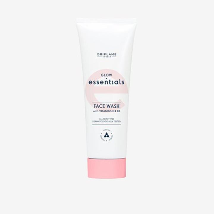 Glow Essentials Face Wash