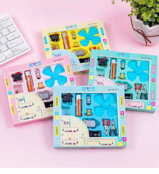 Science%20Project%20Kit%20for%20Kids%20%7C%20Hands-On%20DIY%20Electronic%20Circuit%20Learning%20Set%20%20Light%20Bulb%20And%20Fan%20Electric%20Circuit%20-%20Image%208