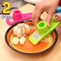1/2PCs Multi Functional Ginger Garlic Grinding Slicer Mini Cutter Hand Press Grinding Crusher Chopper Kitchen Accessories. 