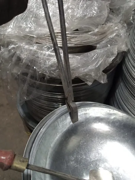 IRON%20MADE%20HOTEL%20STYLE%20KARHAI%20IN%20WHITE%20IRON%20COMPLATE%20SET%20(KARAHI,%20SPOON,%20and%20COVER%20AND%20SUNNI)%20%20BEST%20FOR%20MAKING%20KARAHI%20MUTTON%20KARAHI%20CHICEKN%20%20KARAHI%20,%20LIFE%20TIME%20WARRENTY%20ABOUT%20%20ZUNG%20RUST%20FREE%20%202.5%20-%20Image%202