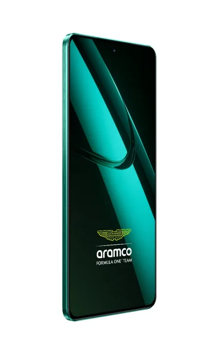 Realme%20GT7%20Dream%20Edition%2016GB%20RAM%20512GB%20ROM%20PTA%20APPROVED%20-%20Image%205