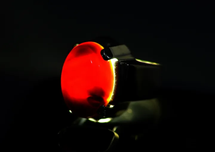 Natural%20Unheated%20Untreated%20Blood%20Red%20Aqeeq%20Mens%20Ring%20Sterling%20Silver%20925%20Deep%20Red%20Agate%20Ring%20Handmade%20Carnelian%20Ring%20Pure%20Chandi%20Ring%20Hakik%20Ring%20Akik%20Ring%20Aqiq%20Ring%20Shifat%20Al%20Abad%20Ring%20-%20Image%205