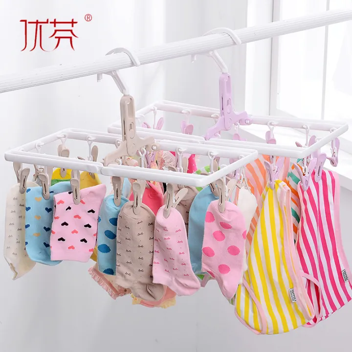 12-CLIPS%20FOLDING%20PLASTIC%20CLOTHES%20CLIP%20FRAME,%20SOCKS,%20UNDERWEAR%20&%20BABY%20CLOTHES%20HANGER%20-%20Image%203