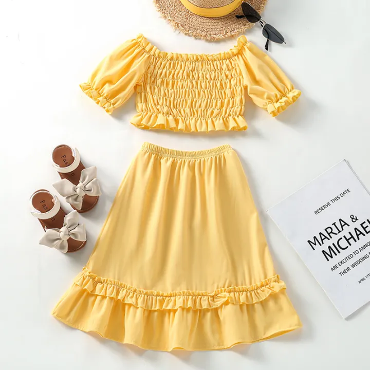 Little%20Girls%20Two-Piece%20Outfits,%20Solid%20Color%20Short%20Sleeve%20Off%20Shoulder%20Pleated%20Crop%20Tops%20+%20Ruffles%20Long%20Skirt%20-%20Image%202