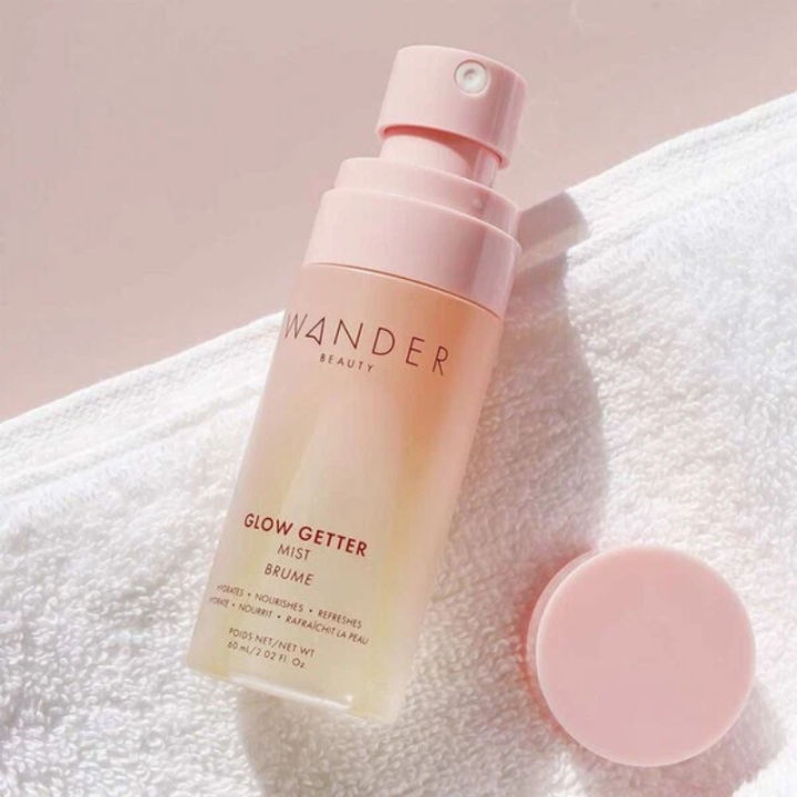 Wander%20Beauty%20Glow%20Getter%20Mist%20Brume%2060ml%20-%20Image%203