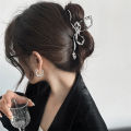 【Fast and Free Delivery】 Korean Style Irregularity Hair Claw Fashion Metal Ribbon Clips Cuilei. 