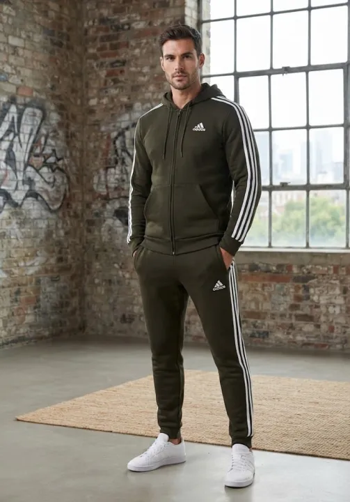 Adidas%20Men's%20Brown%203-Stripes%20Winter%20Zipper%20Tracksuit%20-%20Heavy%20Brush%20Fleece%20Inside%20-%20Warm%20Hooded%20Co-ord%20Set%20-%20Image%203