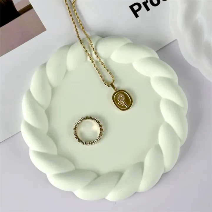 Oval%20Making%20Plaster%20Resin%20Molds%20Ornaments%20Coaster%20Jewelry%20Display%20Tray%20Silicone%20Mold%20Storage%20Rack%20-%20Image%205