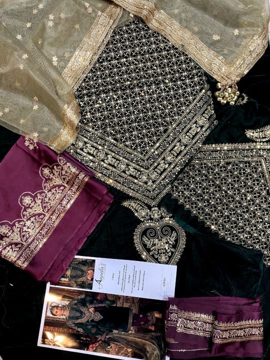 Unstitched%20Aneelas%20Luxury%20Velvet%20Party%20Wear%20Dress%20%7C%209000%20Micro%20Velvet%20Embroidered%20Zari%20&%20Sequence%20Work%20%7C%20Ready%20to%20Wear%203-Piece%20Suit%20-%20Image%206