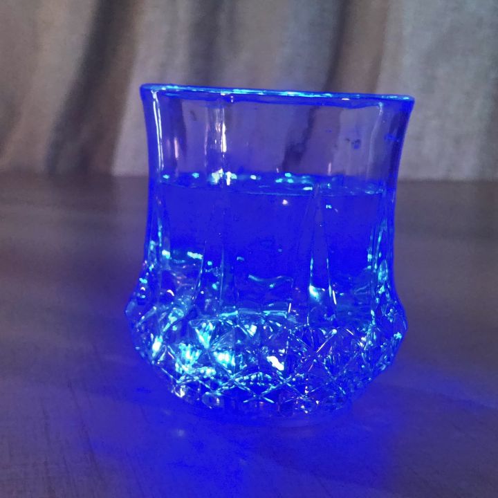 Magic%20LED%20Color-Changing%20Glass%20%E2%80%93%20Inductive%20Rainbow%20Light%20Cup%20with%207-Color%20Lighting%20-%20Image%203