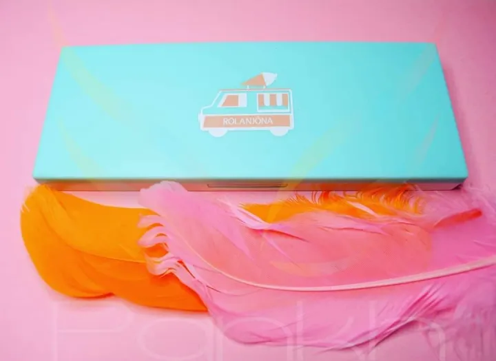 Rolanjon%20Ice%20cream%20Eyeshadow%20Palette%2012%20color%20korean%20eyeshadow%20shades%20in%20various%20colors,%20including%20pinks,%20browns,%20blues,%20and%20neutrals%20-%20Image%203