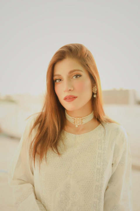 Rawayat%20Jewellery%20-%20ALAYA-01%20Choker%20Necklace%20With%20Earrings%20For%20Girls%20%20-%20Jewellery%20for%20Girls%20-%20Image%205