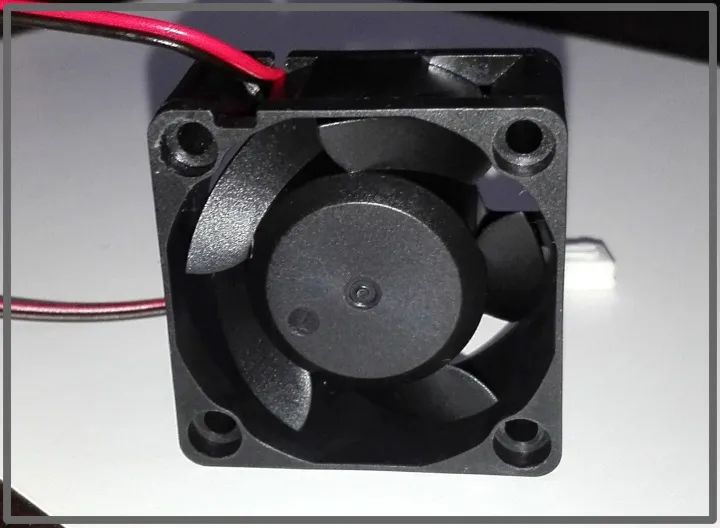 DC%2012v%20Mini%20Cooling%20fan%20for%2012v%20Inverters%20Chargers%20Power%20Supply%20-%20Image%206