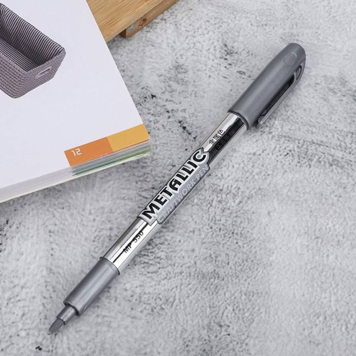 Metallic markers Golden And Silver for wood paper plastic glass sheets rocks metal iron
