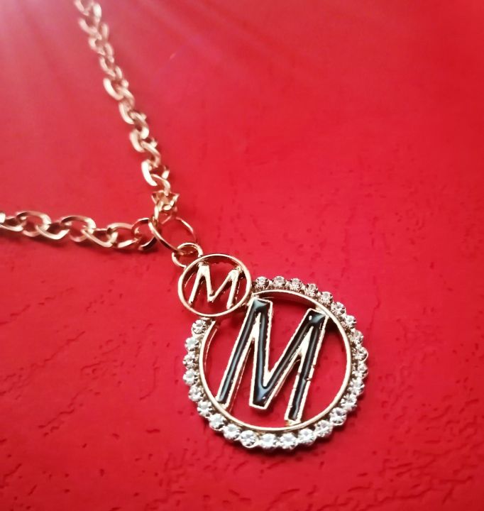 Round%20Golden%20Double%20Alphabet%20M%20Locket%20For%20Girls%20&%20Women%20-%20Image%202