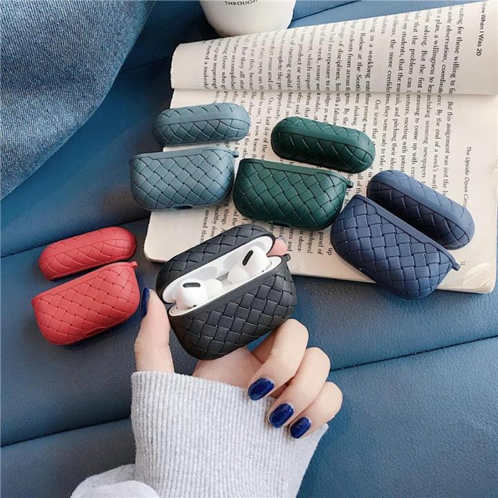 WOVEN Pattern Cover Earpods Pro / Audi0nic Pro Plus | Silicone Case With Hook / Safe & Reliable Material / Washable / Flexible & Soft | Earphone Protector | RANDOM COLOURS