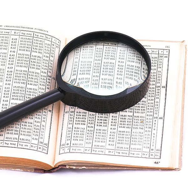 Magnifying%20Glass%20Handheld%20Magnifier%20Glass%20Zoom%20Magnification%205x%20Lens%20For%20Reading%20And%20Other%20Uses%20/%20Color-Black%20-%20Image%204