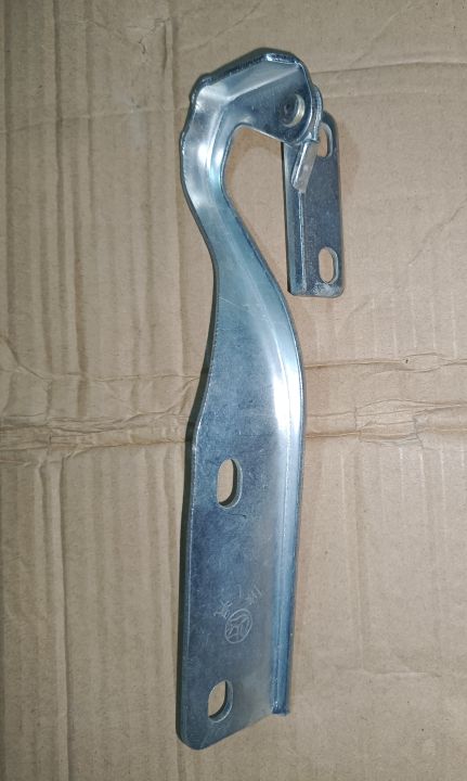 FAW%20XPV%20VAN%20AND%20PICKUP%20CARRIER%20LEFT%20SIDE%20BONNET%20HINGES%20-%20Image%203