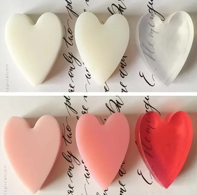 Soap%20basSoap%20base%20melt%20and%20pure%20coconut%20transparent%20(1000g)%20-%20Image%202