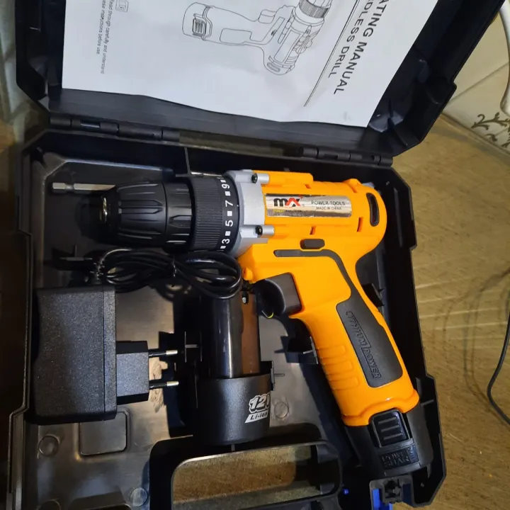 Max%20Drill%20/%20Driver%2012v%20-%20Dual%20Batteries%20-%20Image%204