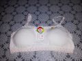 1 Pc - Teenage Girls Padded Bra - Removable Pads Bras for Girls (Sports Bra for Young Girls). 
