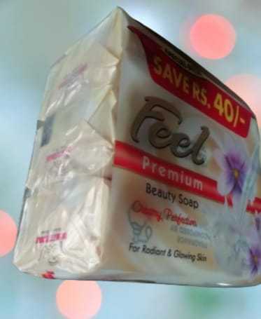 Feel%20soap%20in%20pack%20of%203%20%20Evens%20Skin%20Tone%7C%20Moisturizes%20For%20Dry%20Skin%7C%20Reduces%20Blemishes%7C%20-%20Image%202