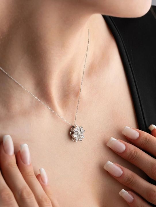 Elegant%20Floral%20Pendant%20Necklace%20with%20Cubic%20Zirconia%20Accents%20in%20Silver%20Tone%20-%20Image%208