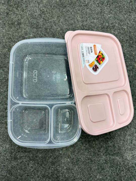 Lunch%20Box%203-Sections%201.15%20Liter/%20Lunch%20Box%203-Sections%201.15%20Liter%20Plastic%20with%20Lid/%20Student%20Lunch%20Box%203-Sections%201.15%20Liter-Made%20in%20Iran.%20-%20Image%202