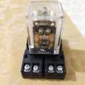 relay 8 pin YSMR07-2P (Branded /Used) with Base. 