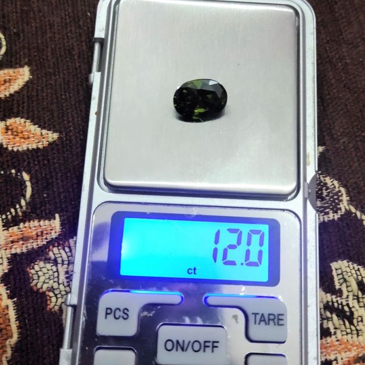 Original%20Zircon%20Stone%20Green%20Color%2012.0%20crt%20%C2%B1%201crt%20Gems%20Stone%20for%20ring%20round%20shape%20stone%20-%20Image%207