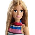 BARBIE: DOLL WITH FASHION ACCESSORIES (FVJ42). 