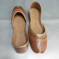 Brown  Khussa for girl / Desi khussa /Brown Khussa for woman/  Ladies Khussa / Gk Style. 