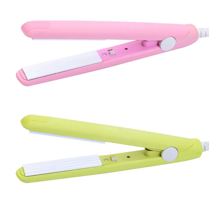 Mini%20Small%20Hair%20Straightener%20Student%20Mini%20Crystal%20Flat%20Iron%20Bangs%20Straight%20Hair%20Curler%20Fashion%20Portable%20Hair%20Styling%20Tools%20-%20Image%203