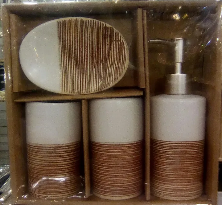Ceramic%20Bathroom%20Set%20-%204%20Pcs%20Nice%20Quality%20-%20Image%203