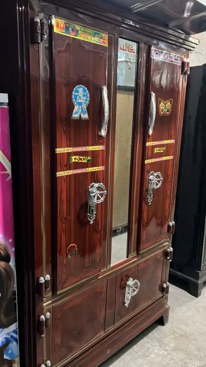steel%20cupboard,%20metal%20almirah,%20Super%20Deluxe%20wardrobe,%20wardrobe%20with%20smaill%20mirror,%20-%20Image%202