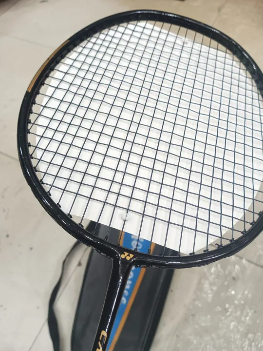 YONEX%20High-Performance%20Badminton%20Racket%20with%20String%20and%20Racquet%20Cover%20-%20Graphite,%20Right-Handed,%20Japan%20(%20Single%20Racket%20)%20-%20Image%207