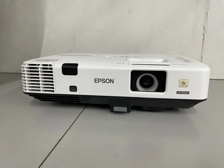 Epson%20Full%20HD%204,200%20Lumens%204K%20Supported%20Projector%20EB-1945W%20-%20Image%207