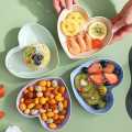 8 Pcs Multi-function Spit Bone Heart Shape Plate Set Dish Household Food Grade Plastic Spit Bone Dish Hearts Plate Set Dining Table Garbage Plates Small Plates Snakes Plate for Snacks. 